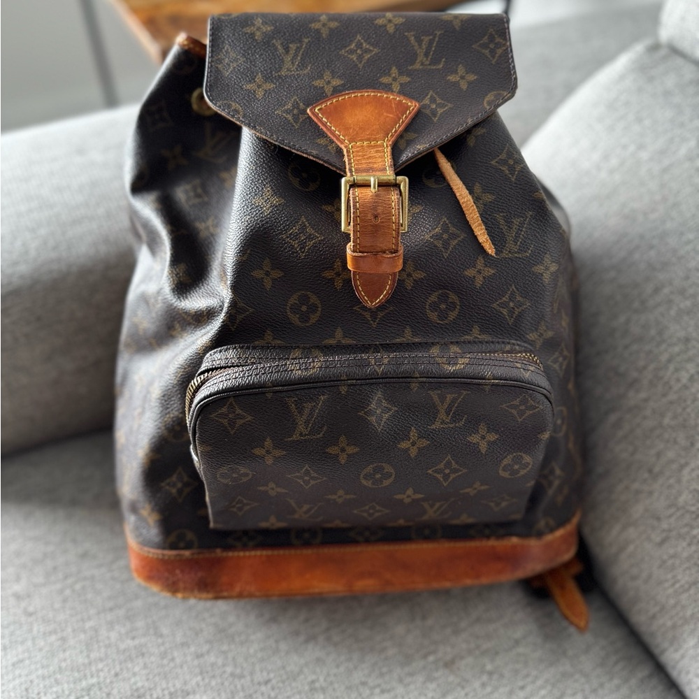 Louis Vuitton Monogram Montsouris GM Backpack – Vintage